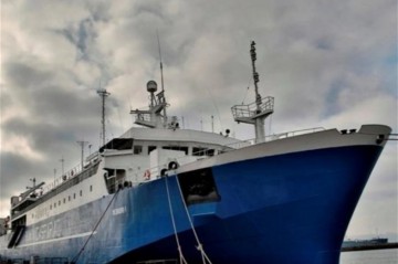 Из-за непогоды корабли на Каспии отправлены на якорные стоянки и в укрытия