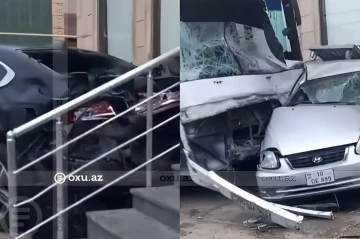 В Баку произошла цепная авария с участием пассажирского автобуса