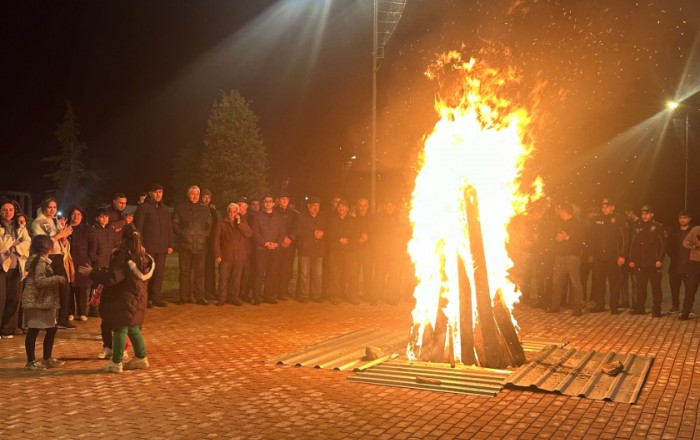 Khojaly celebrates wind Tuesday with traditional bonfire