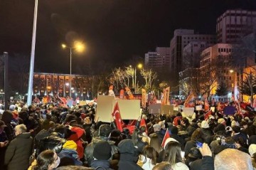 575 detained in Istanbul protests crackdown