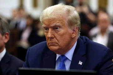 Трамп считает ответные пошлины Китая ошибкой