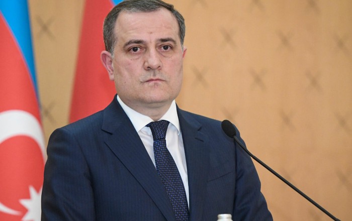 Ceyhun Bayramov Küveytə GETDİ