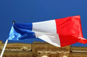 EU prepares for trade war as France, Germany slam Trump's tariffs