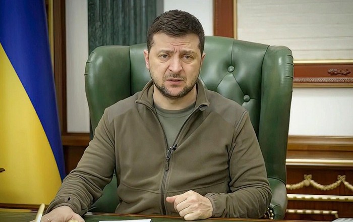 Zelenskidən Putinin atəşkəs qərarına münasibət