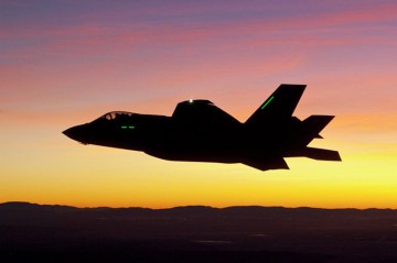 США предлагают Индии истребители
