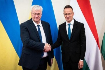 Ukrainian, Hungarian ministers meet
