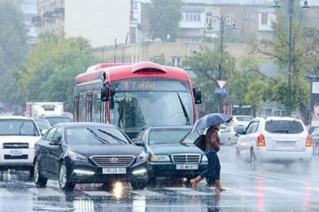 В Баку ожидается проливной дождь, сильный ветер-ПРЕДУПРЕЖДЕНИЕ