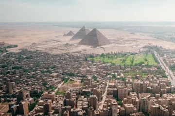 New restrictions by Cairo authorities aiming to tackle overcrowding at Giza Pyramids