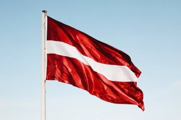 Latvian Parliament to debate complete ban on sales of Russian, Belarusian goods
