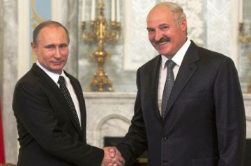 Putin meets Lukashenko