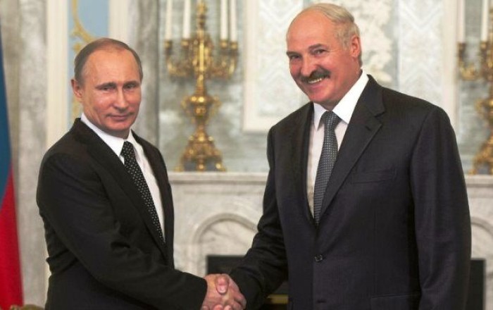 Putin meets Lukashenko