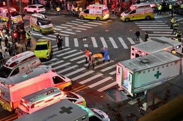 2 trapped in metro construction site collapse in S. Korea