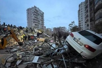 Istanbul quake damage: 3,000 buildings