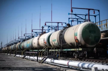 СМИ: Поставки нефти из США в Китай сократятся почти до нуля