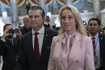 Pentagon chief sent Yemen strike details in private Signal group chat Wife and brother notified