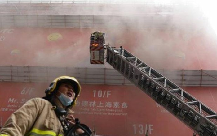 At least 22 dead in a restaurant fire in China