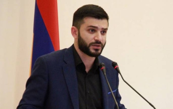 "Biz uzağı İrəvanda oxumuşduq, azərbaycanlılar isə..." -