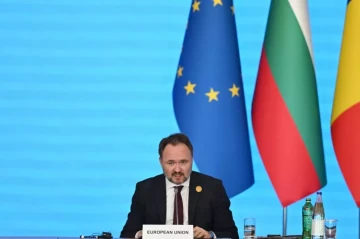 EU Commissioner praises Azerbaijan's key role in diversifying energy supply