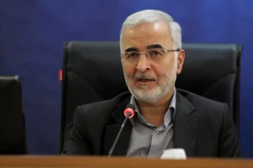 Iran’s interior minister rushes to scene after deadly port blast leaves hundreds wounded