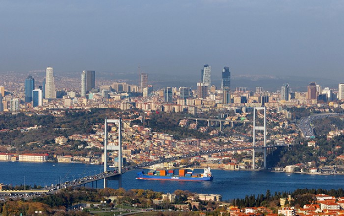 İstanbulda güclü zəlzələ oldu -