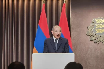 Armenia backs final text of peace accord, suggests closure of Minsk Group