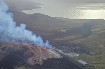 Iceland volcano erupts after Blue Lagoon evacuated