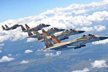 Самолеты Израиля ударили по Бейруту