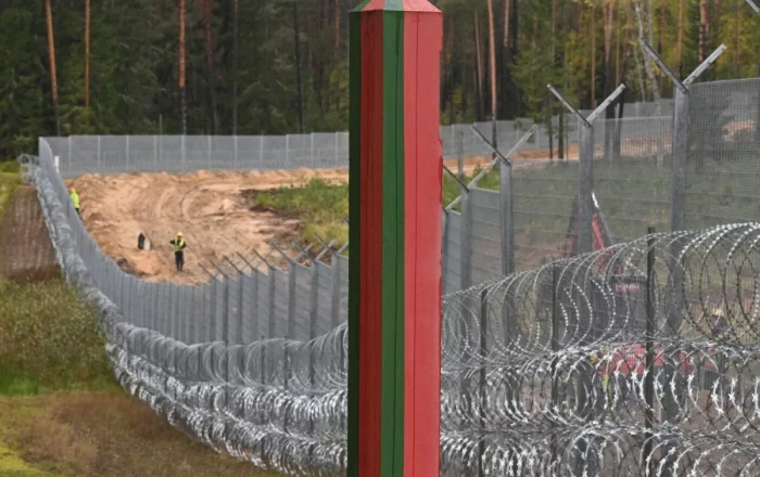 Latvia eyes to create military buffer zone along Russian, Belarusian borders