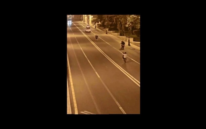 "Avtoş"luq edən motosikletçilər
