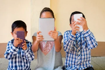 Safety concerns over Google's chatbot launch for children under 13
