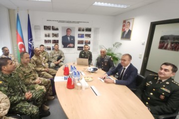 Azerbaijani Mission to NATO hosts meeting with participants of Familiarisation Programme