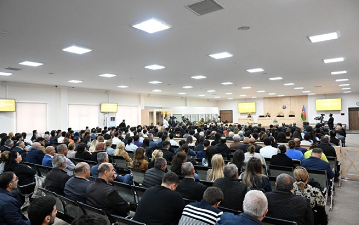 Məhkəmədə işğal zamanı polislərimizin başına gətirilənlər göstərildi