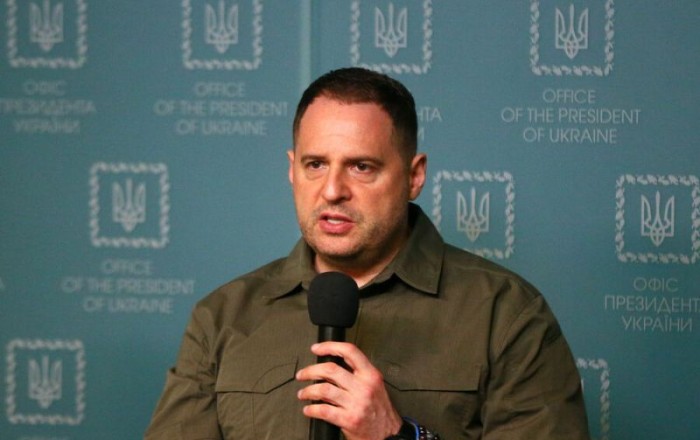 В офисе Зеленского заявили о готовности к «любым форматам переговоров»