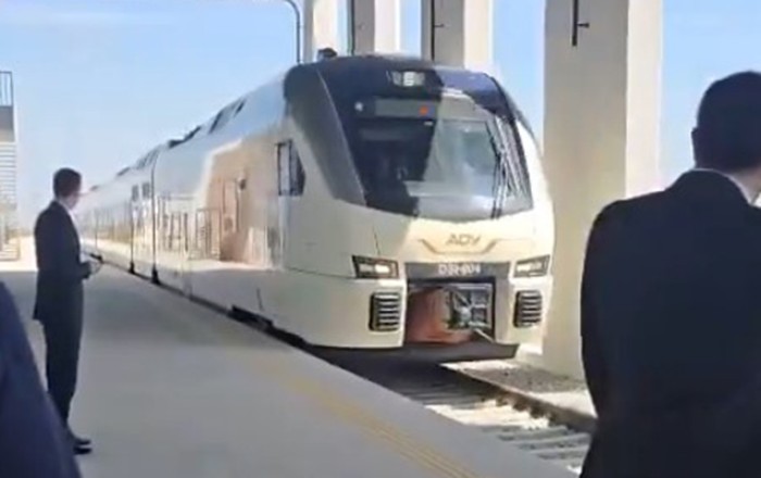 Hikmət Hacıyevdən Bakı-Ağdam qatarı ilə bağlı paylaşım - Video