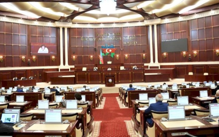 Deputatların Azərbaycan dili biliyi YOXLANILSIN -