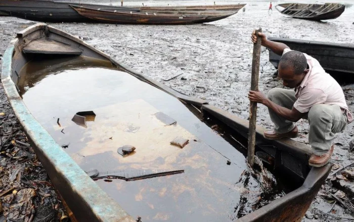 Leaked reports point to safety shortcomings of Shell oil production fleet Even at Nigerian site 10 years following major oil spill