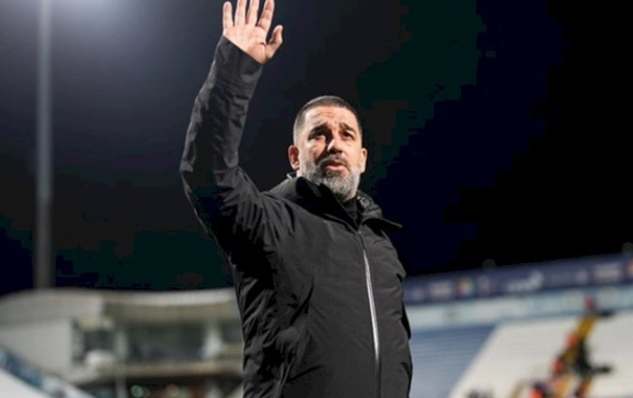 Arda Turan “Şaxtyor Donetsk”in yeni baş məşqçisi olacaq