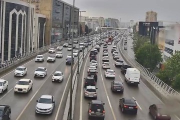 Hazırda 25 istiqamətdə tıxac var - SİYAHI