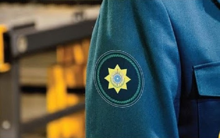 Rüşvətə görə işdən çıxarılan rəis və müavininə bu cəza verildi