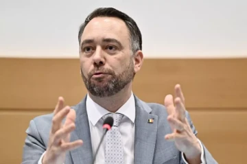 Belgium urges "coalition of the willing" to keep Russian assets frozen