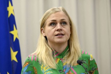 Выступление главы МИД Финляндии отменили из-за подозрительного автомобиля