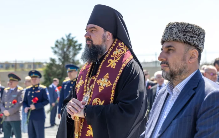 Imam and Priest honour Second World War soldiers together in Baku Display of Azerbaijani Multiculturalism / Photo