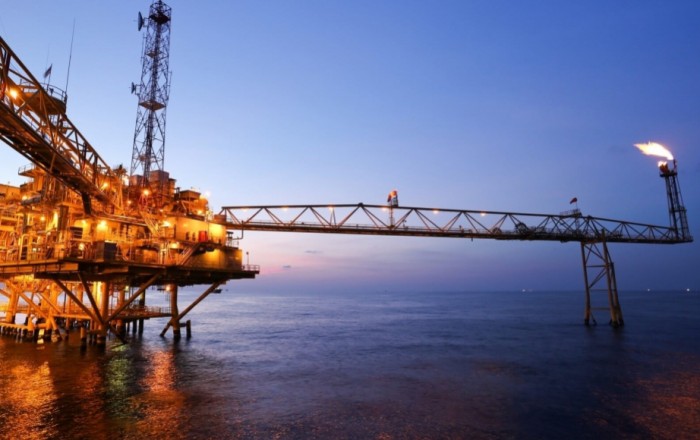 bp: First gas production from West Chirag platform expected in late 2025