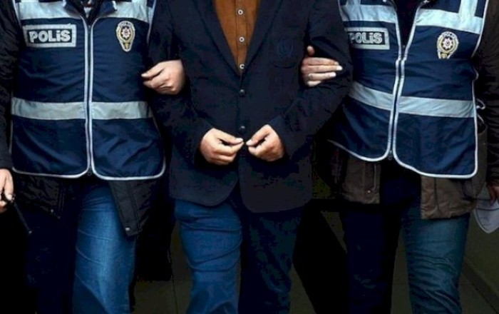 Türkiyədə 56 hərbçi və 9 polis həbs olundu