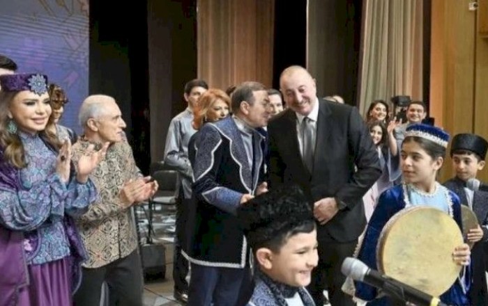 Prezident Xalq artistindən nə soruşub? –