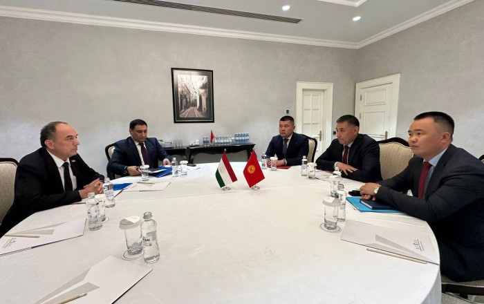 Tajikistan proposes resumption of bus routes with Kyrgyzstan