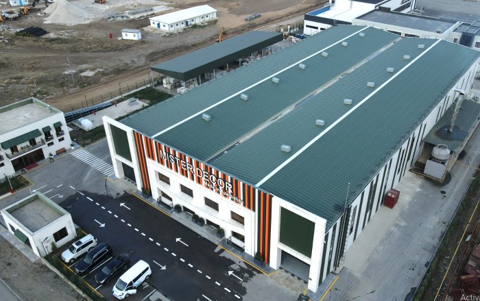 Azerbaijan's Aghdam Industrial Park launches wallpaper exports to Uzbekistan