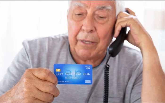 Həftəsonu kartlardan bu qədər pul oğurlanıb