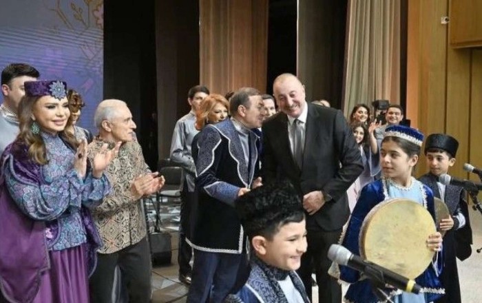 Xalq artisti Prezidentlə dialoqundan danışdı: “Məndən həmin uşağı soruşdu”