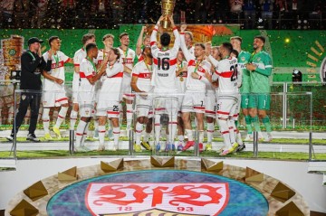 Stuttgart beat Arminia Bielefeld 4-2 to win German Cup